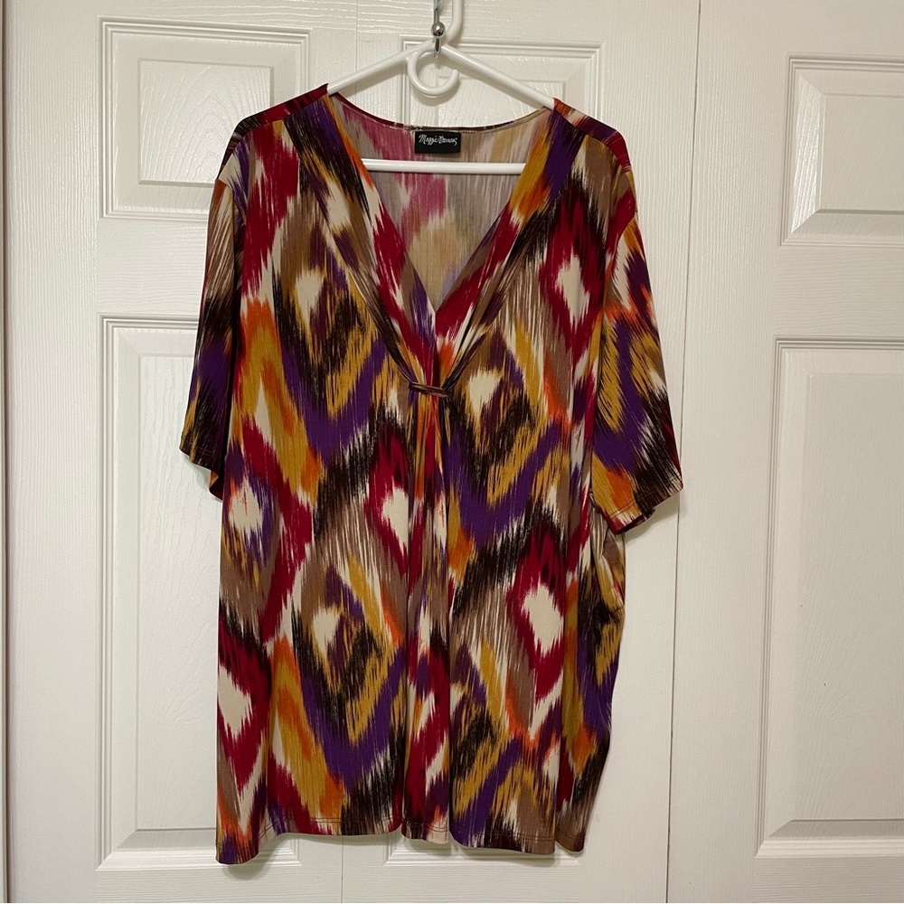 Maggie Barnes Red and Gold Graphic Tunic with 3/4 Sleeves